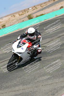 media/Oct-15-2022-TrackXperience (Sat) [[8f70b8b0be]]/Group 2/session 4 turn 1/